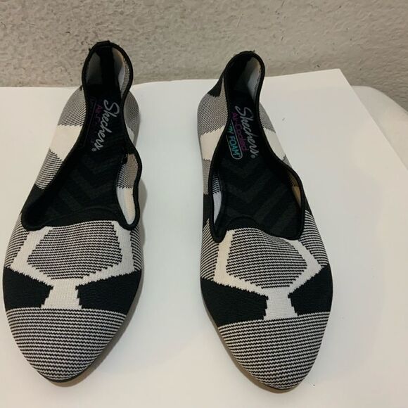 Skechers Air-Cooled Memory Foam Knit Slip-On Flats, Women’s 8 - Picture 1 of 10